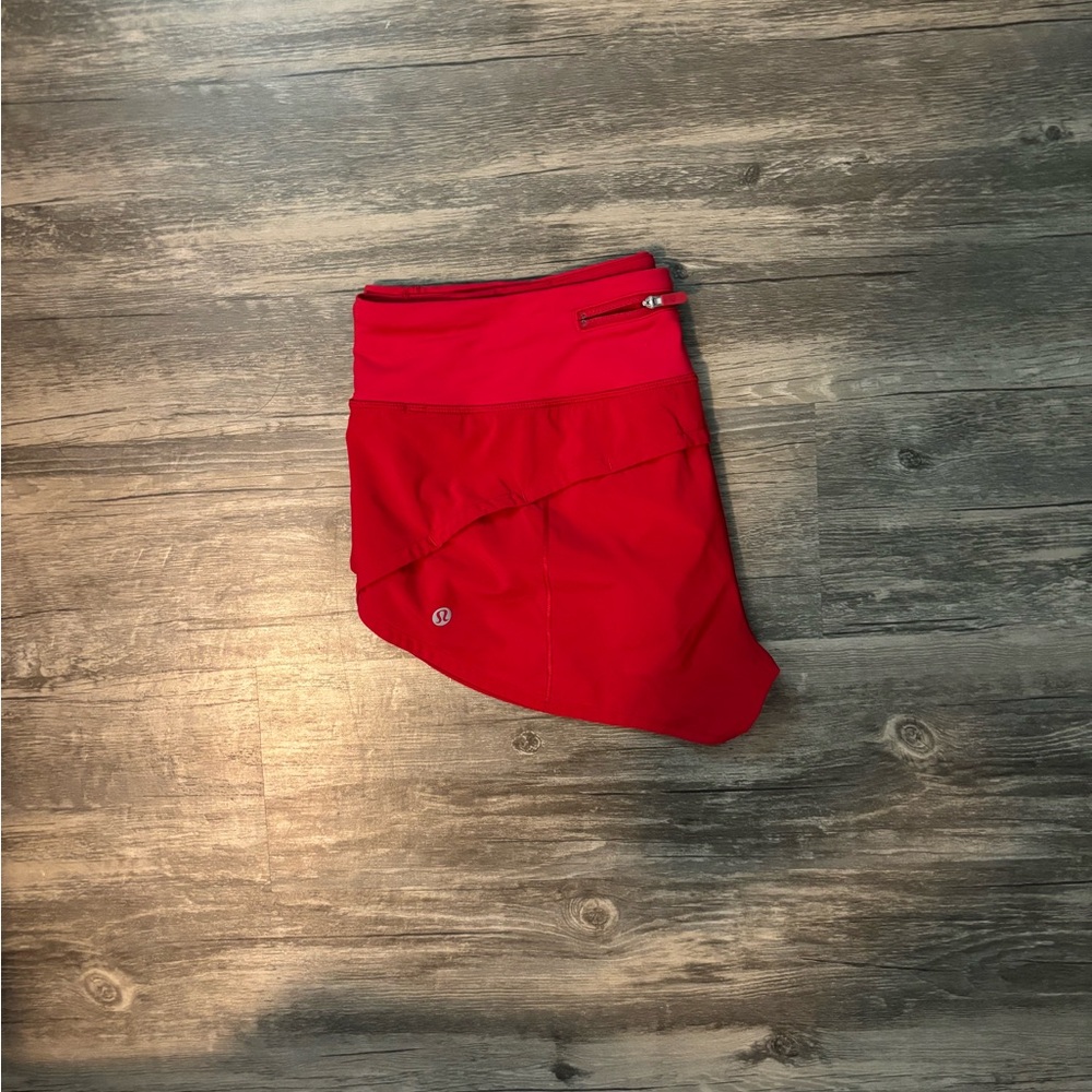 Lululemon 2.5 inch Speed Up Short